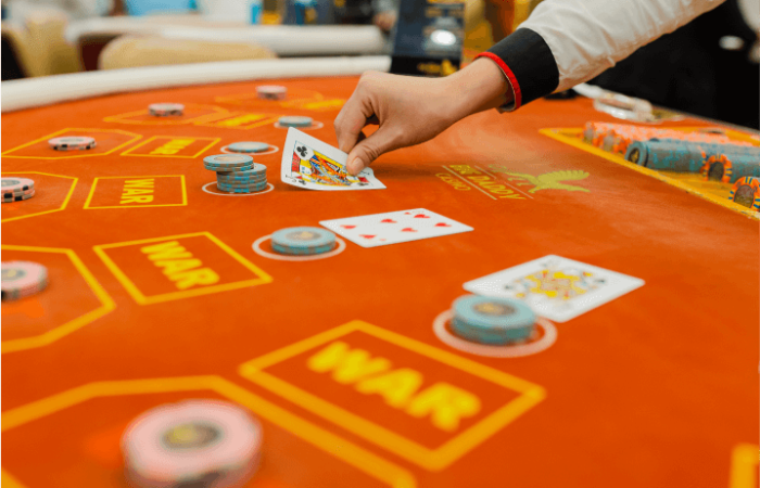Expanding Online Casino Communication Patterns Influencing Interactive Betting Entertainment Communities