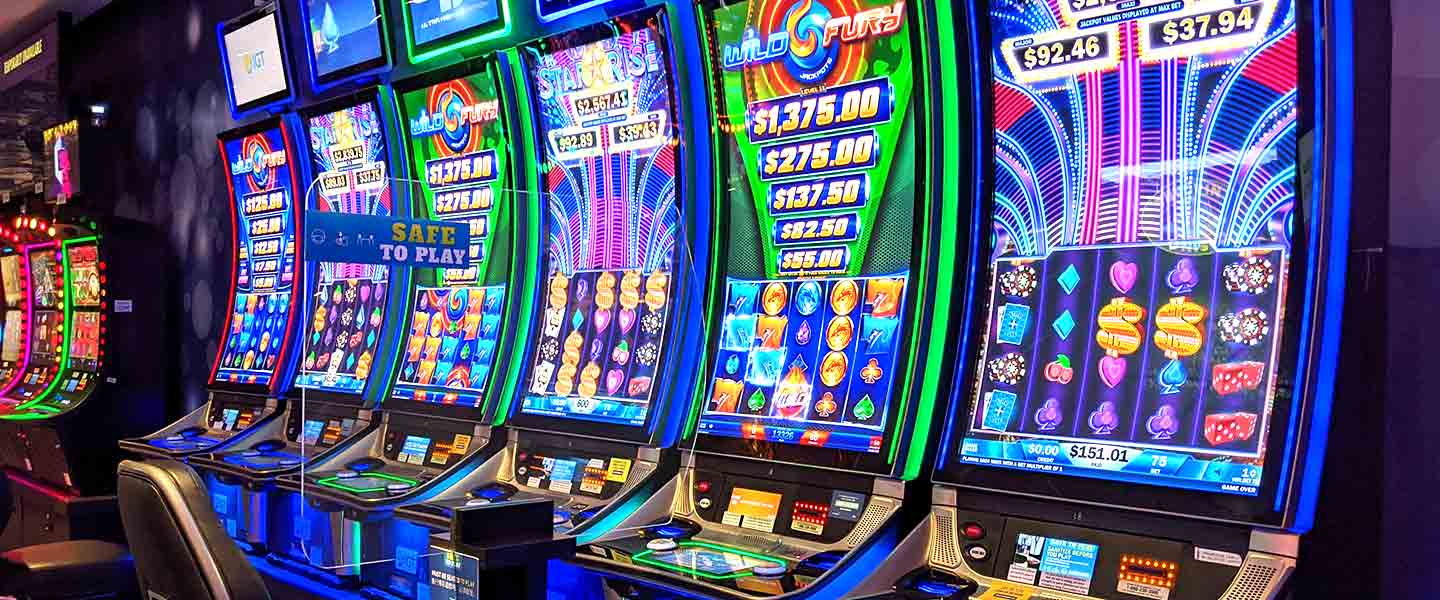 From Bars To Casinos: The Evolution Of The Fruit Machine