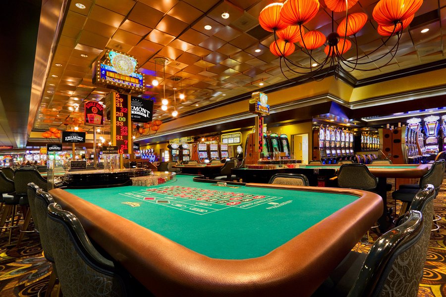 Advantages of playing at an online casino
